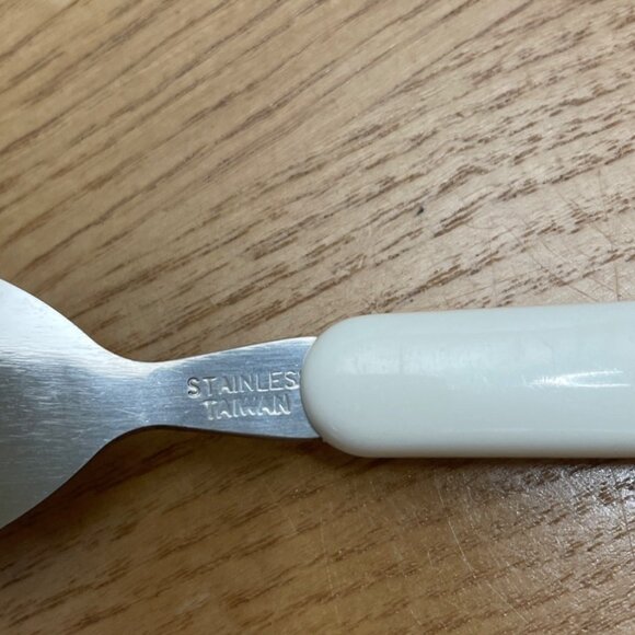 Vintage Blue Willow Pattern 5 Pc Place Setting Stainless Flatware Taiwan - Picture 4 of 5